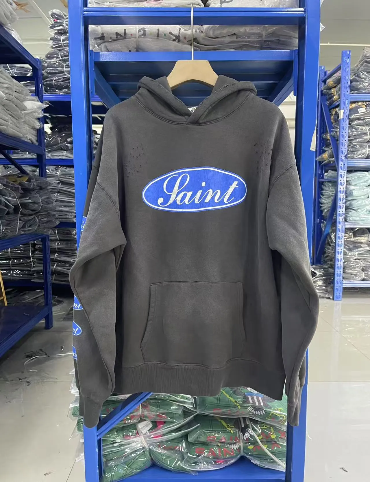 In stock ST1034 style washed gray P280 SAINT MICHAELCRW NSWT/TRIVALWARS 25SS destroyed old retro hoodie sweatshirt size S-M-L-XL